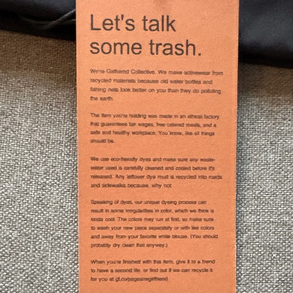 Girlfriend Collective Midnight Black Sports Bra - Picture 3 of 6